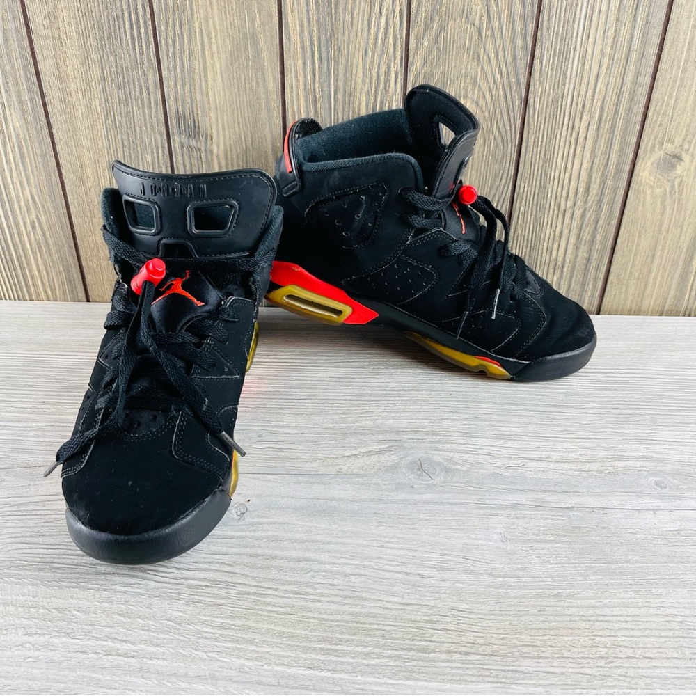 Nike Air Jordan 6 Retro GS 'Infrared  384665-060  Youth Size: 5Y
